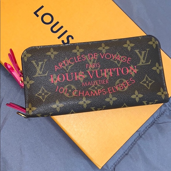 Louis Vuitton Handbags - Louis Vuitton limited edition zippy wallet